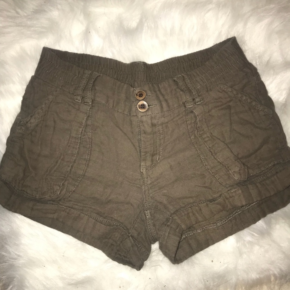 Army green short shorts